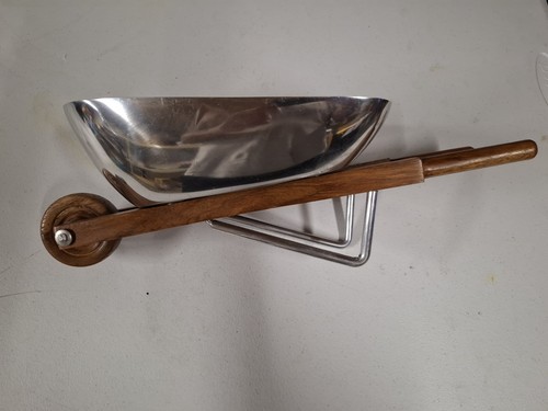 Godinger silver art co - ,