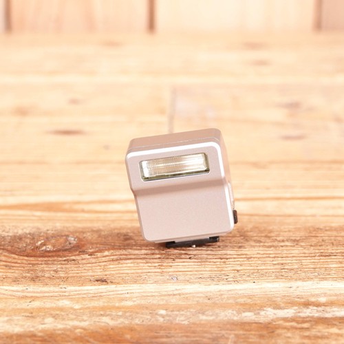 Used leica flash silver - cf-d,