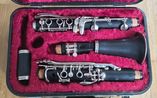 Yamaha bass clarinet - bass, black