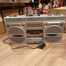 Philips D8134 Portable Boombox