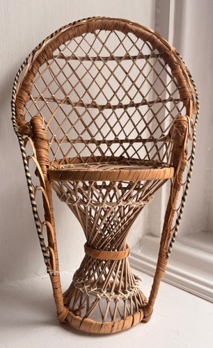 Vintage miniature wicker - miniature,
