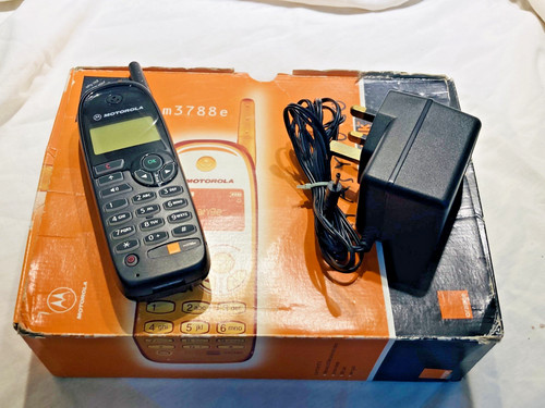 Motorola m3788e vintage mobile - motorola,