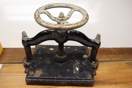 Cast iron victorian - cast,