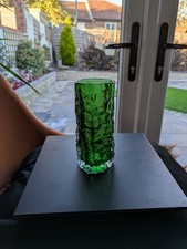 WHITEFRIARS GLASS 6" SMALL BARK VASE - 9689 MEADOW GREEN