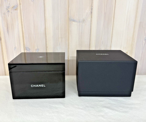Chanel beauty box wood - chanel,