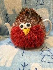 NEW HAND KNITTED ROBIN TEA