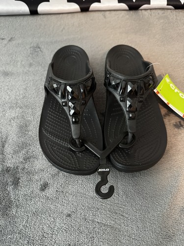 Nwt women crocs sloane - women's,