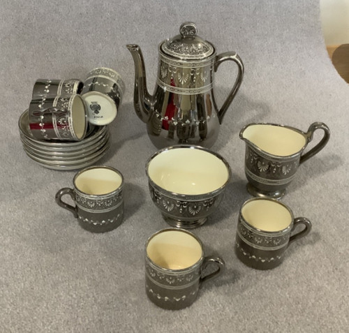 Mintons 1930s bronze - bronze, and