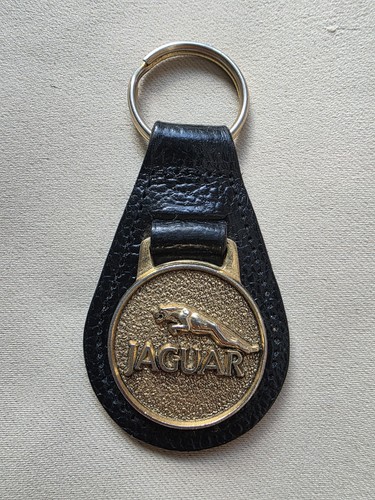 Jaguar leather car keyring - leather,