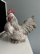Heavy Indoor / Outdoor Chicken Ornament Approximately 7.1 Kg