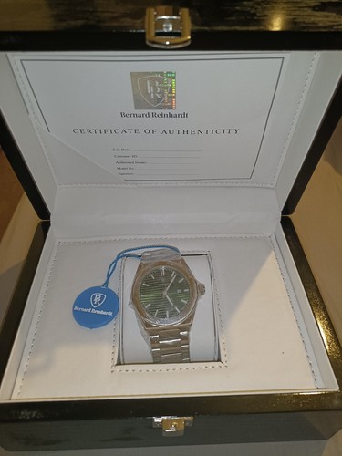 Green dial bernard - green,