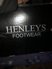 Henley’s Boots Sakura 