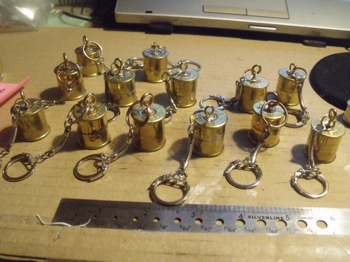 Shotgun cartridge keyring - shotgun,