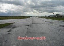 PHOTO  AIRFIELD TAXI-WAY
