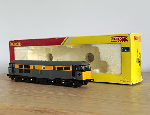 Hornby railroad r3275 gauge - railroad,