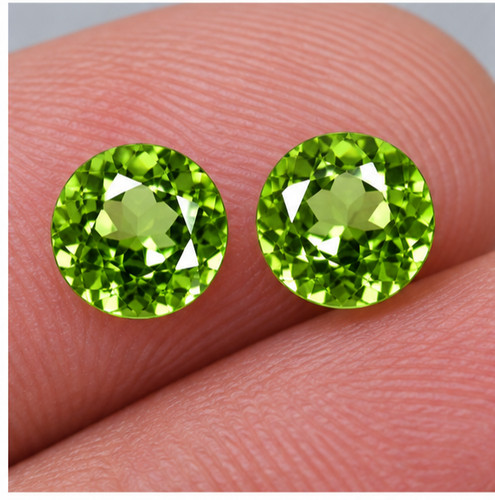 Pair natural green - peridot, 6mm