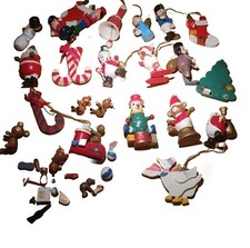 20x Vintage Wooden Christmas Tree hanging Decorations (Need Of Repair & TLC)