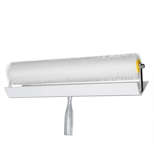 Self levelling screed spiked - self,