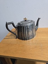 ANTIQUE QUALITY EMBOSSED Art EPBM TEA POT WHITE FINIAL FLAT BASE 1558.