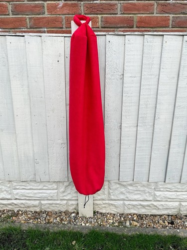 Red fleece pull style - red, on