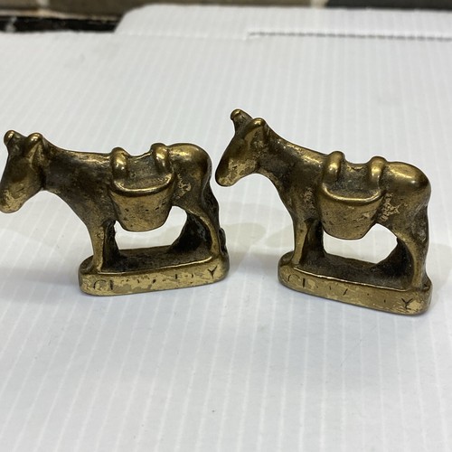 Tiny brass donkey - x,