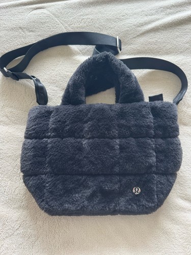 Lululemon black plush fleece - lululemon,