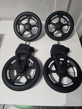 Front and rear spare wheel for