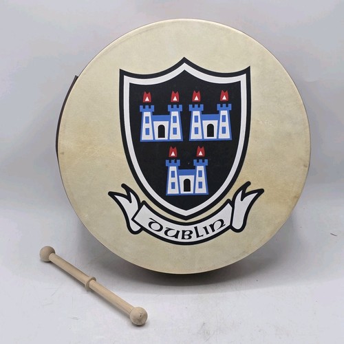 Waltons dublin crest - 12",