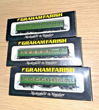 GRAHAM FARISH N GAUGE 3 x SR