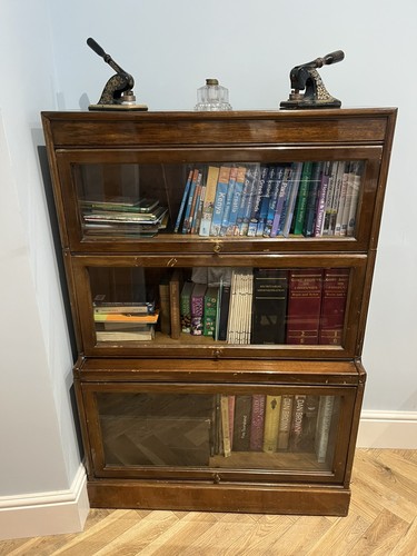 Barristers tier mid - 3, century