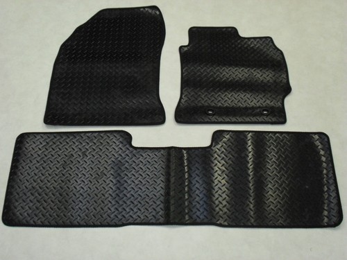 Fits toyota auris 2013 - fits,