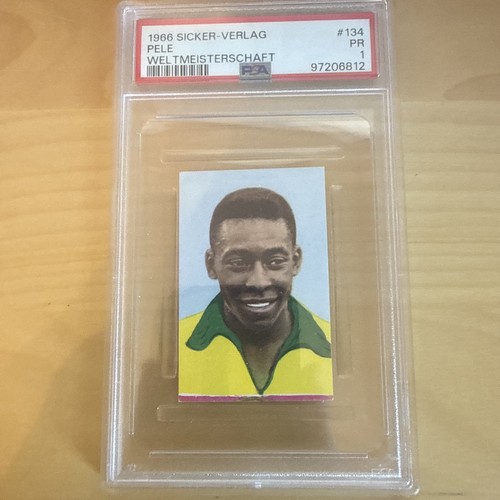 Pele sticker 1966 psa rare - pele,
