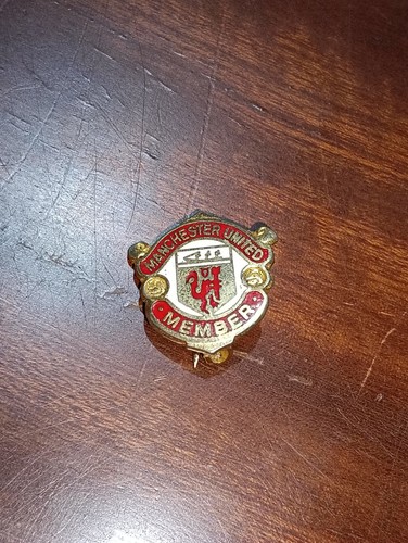 Vintage manchester united pin - vintage,