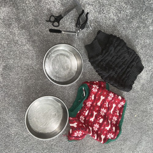Dog jumpers size small 4 - , &