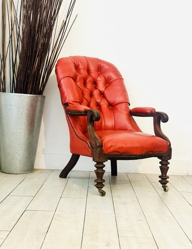 Antique vtg carved - carved, red