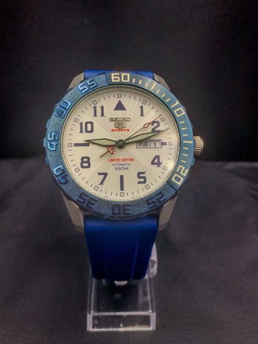 Seiko sports 4r36 04x0 - 4r36-04x0, mount