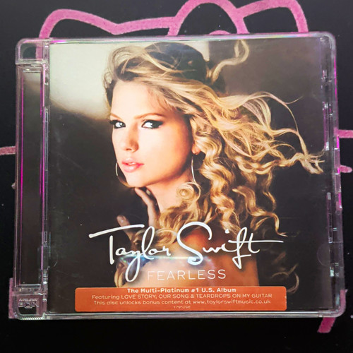 Taylor swift fearless - taylor,