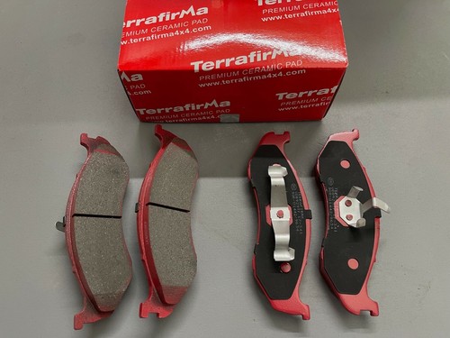 Front ceramic brake pad set - pad,