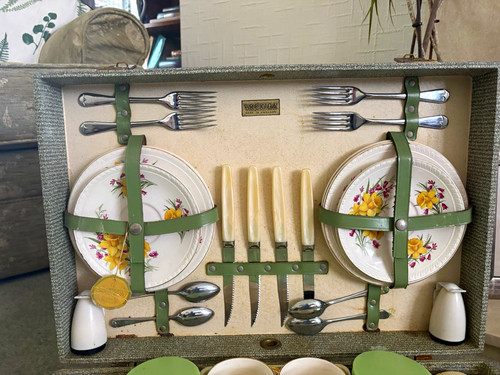 Brexton floral picnic - picnic, basket