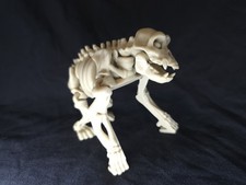 GORILLA SKELETON ARTICULATED