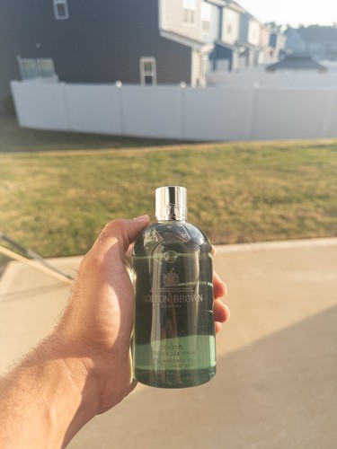 Molton brown cypress - molton, sea