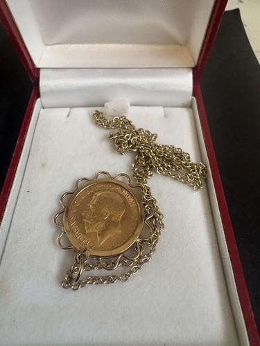 Gold half sovereign - gold,