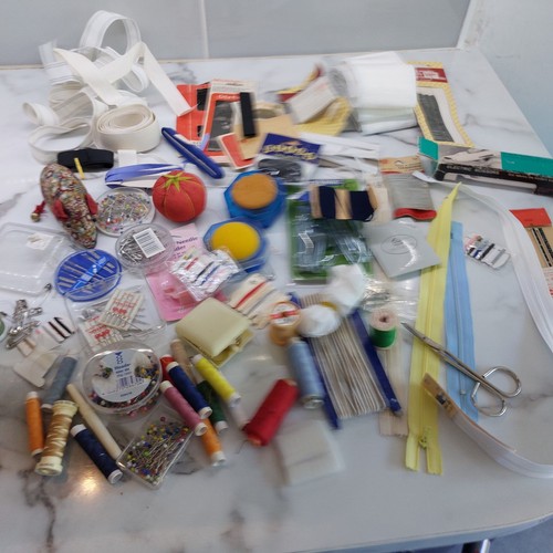 Contents vintage sewing - contents, of