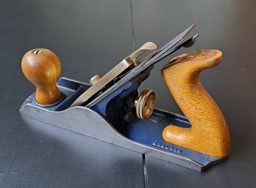 Vintage plane ws - no, tools