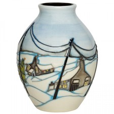 BRAND NEW Moorcroft Pottery 