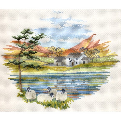 Countryside lakeside farm - -,