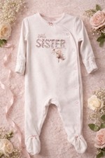 NEW LISTING 🩷 Little Sister