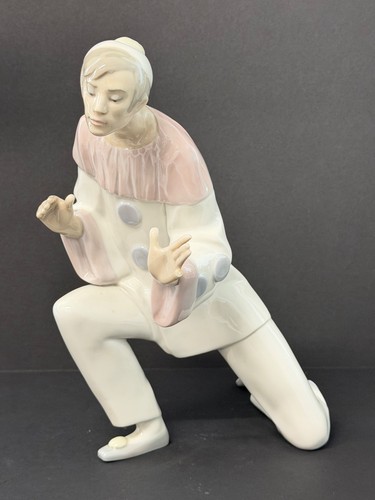 Lladro figurine 4848 - figurine:,