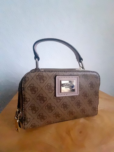 Guess small brown - small,