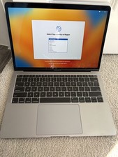 Apple MacBook Air 13” 2020